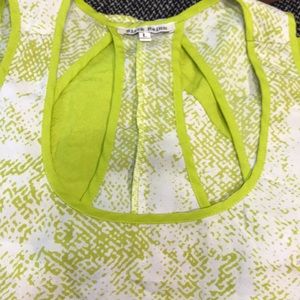 Black Rainn neon yellow cutout tank top